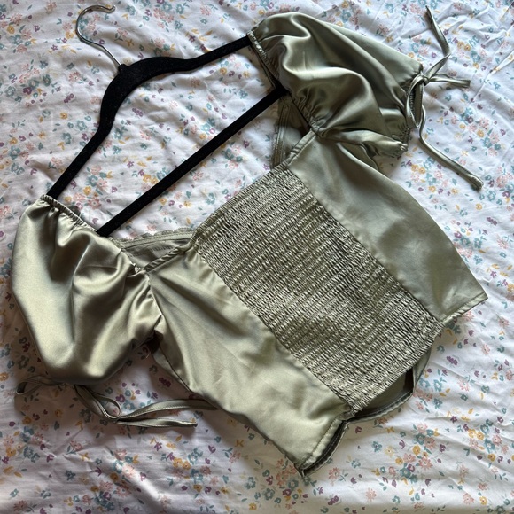 Forever 21 Olive Green Satin Ruched Crop Top - Picture 2 of 7